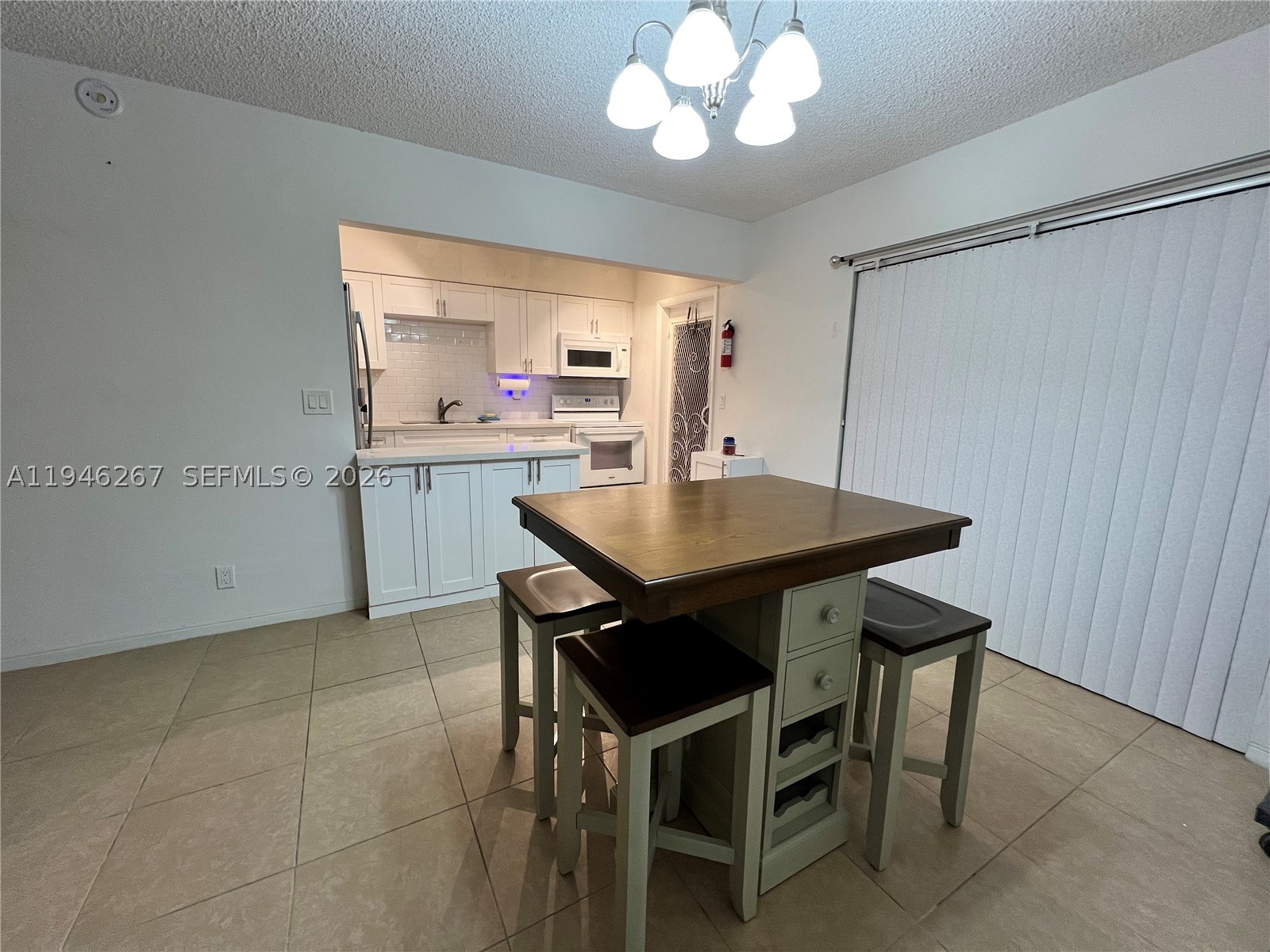 2702 Pierce St 5 Property Photo 11