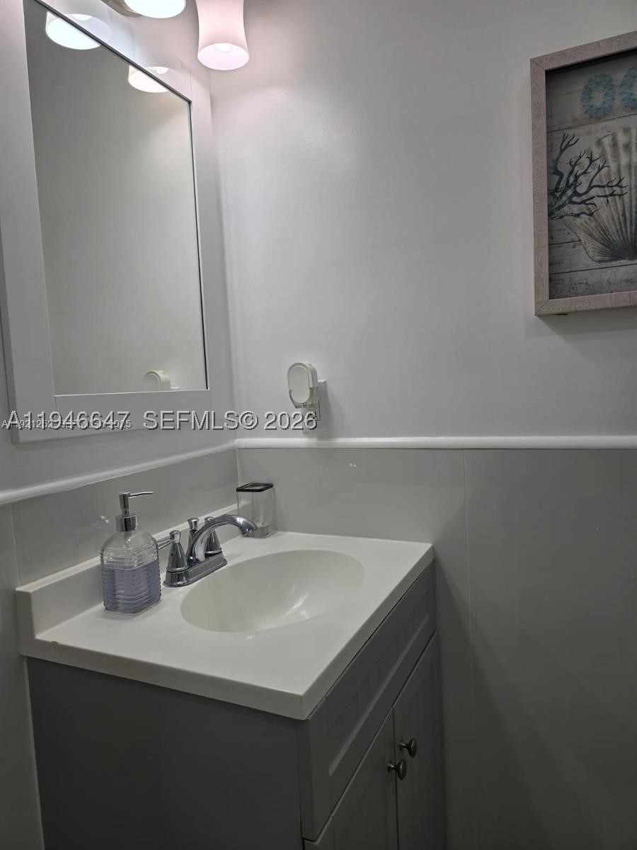 2733 Washington St Property Photo 21
