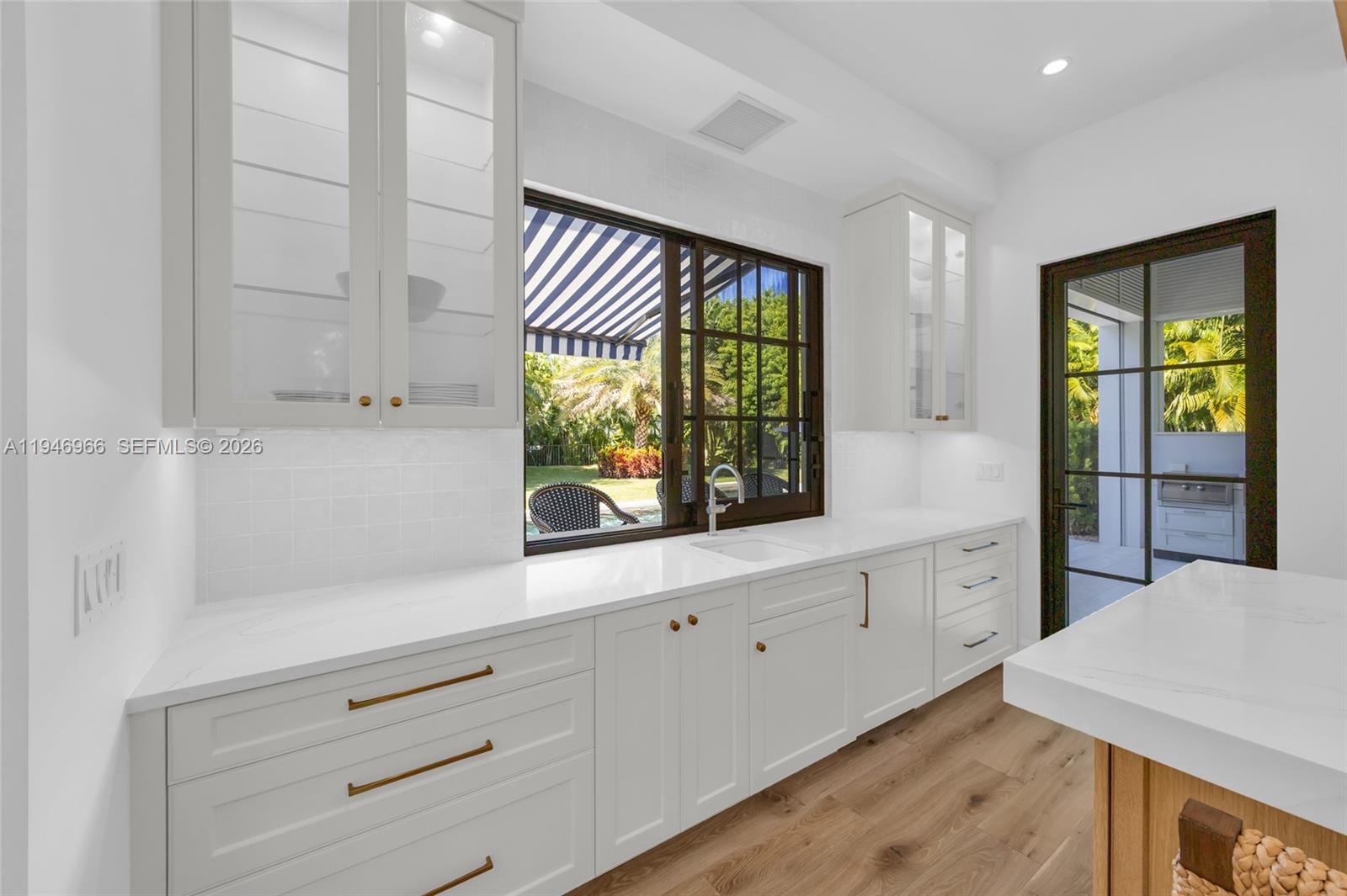 44 S Beach Rd Property Photo 23