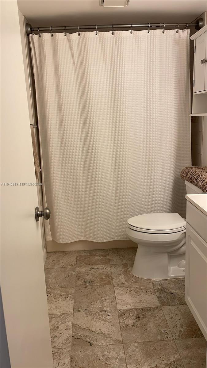 121 Se 3rd Ave 201 Property Photo 26
