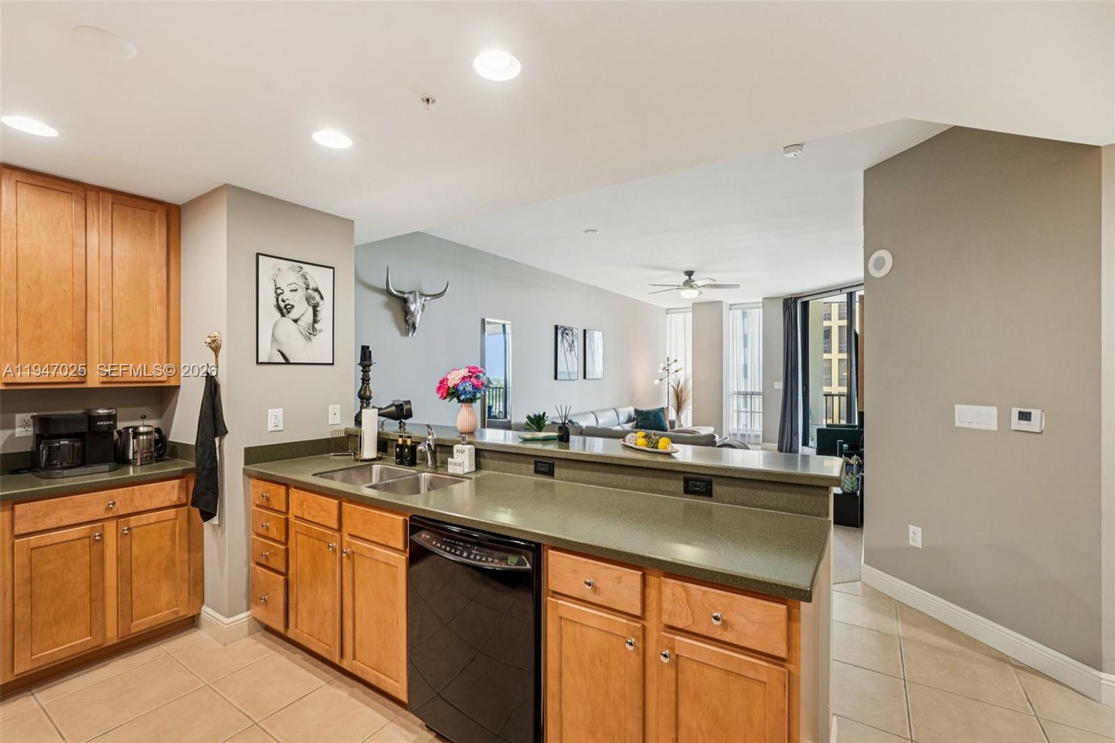 5781 Cape Harbour Dr 903 Property Photo 14