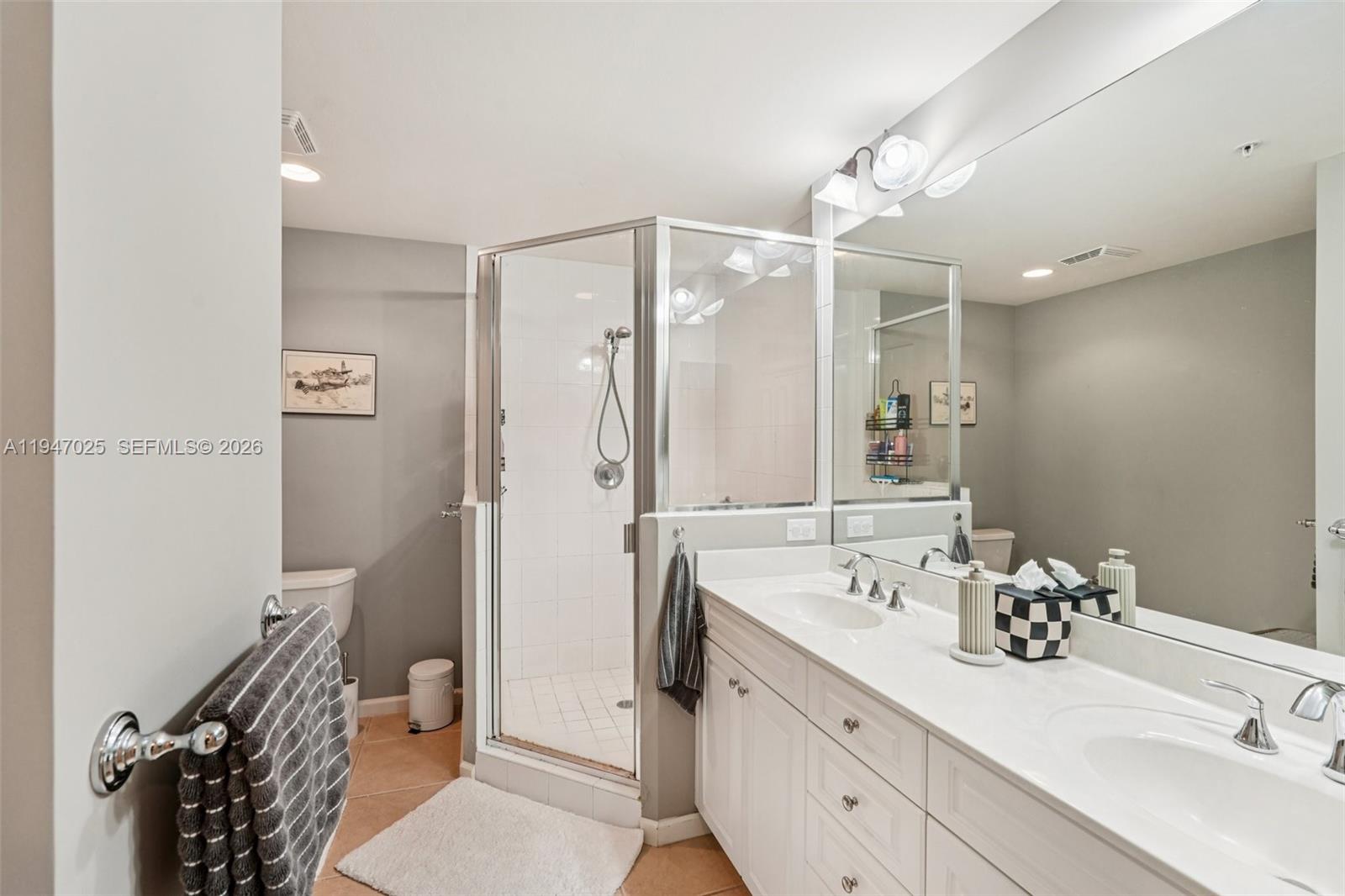 5781 Cape Harbour Dr 903 Property Photo 23