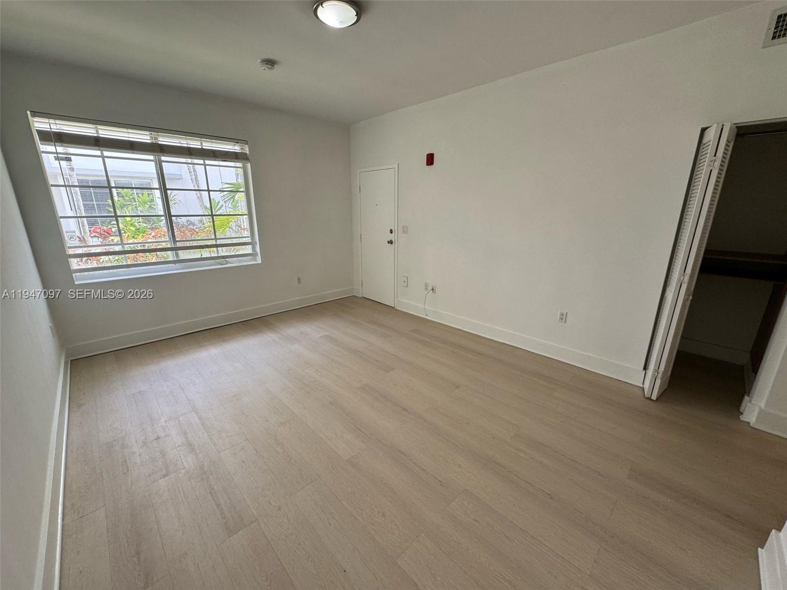 1000 Meridian Ave 17 Property Photo 7