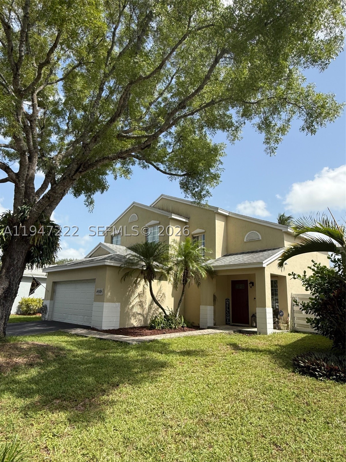 14534 SW 144th Ter Property Photo 1