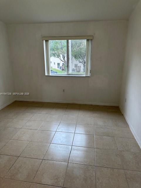 2920 Se 13th Rd 203-45 Property Photo 6
