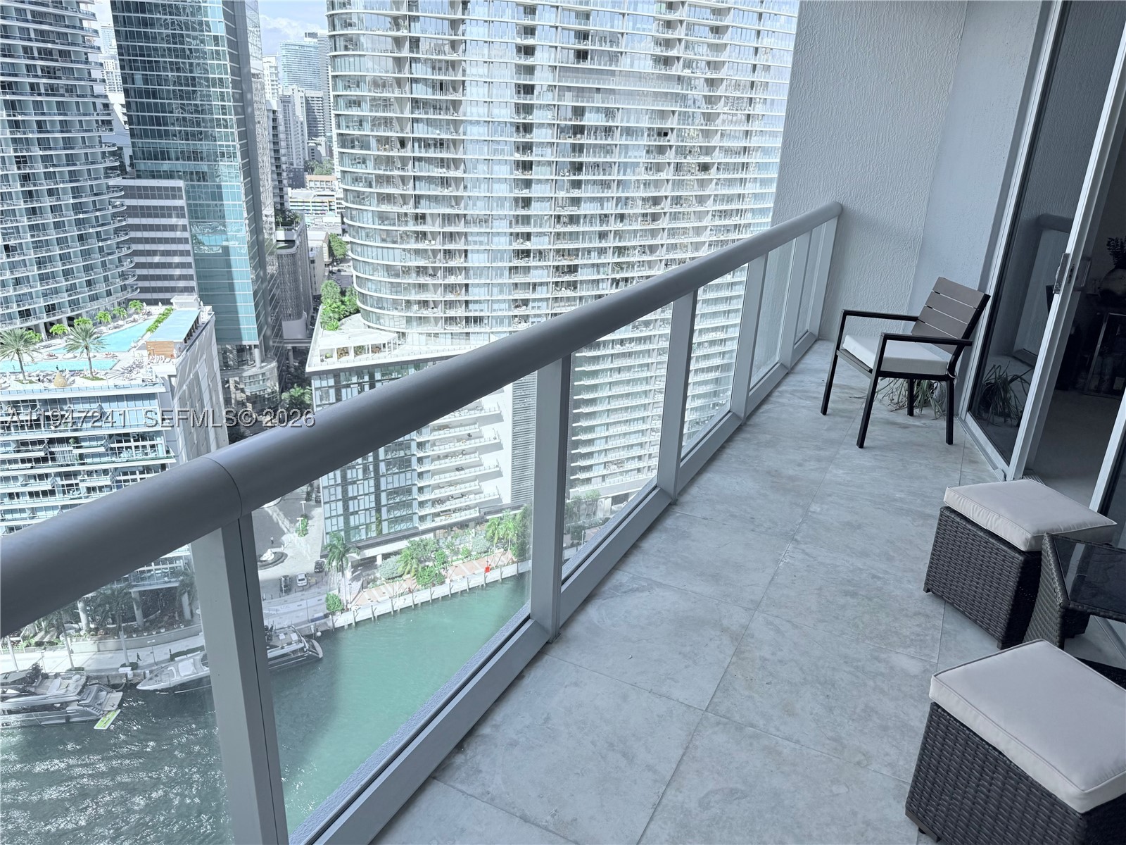 465 Brickell Ave 2906 Property Photo 2
