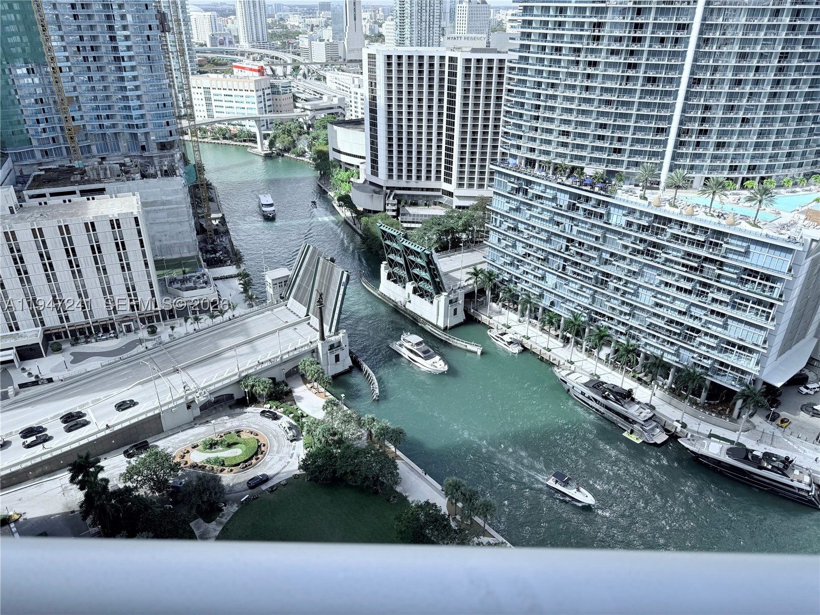 465 Brickell Ave 2906 Property Photo 9