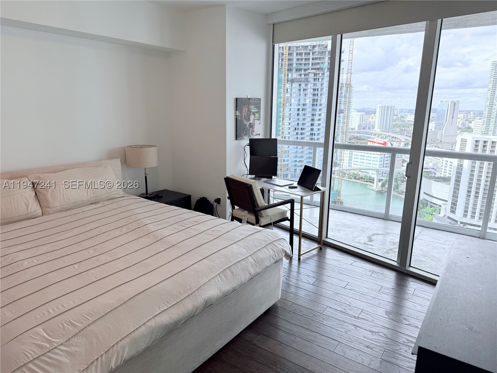 465 Brickell Ave 2906 Property Photo 11
