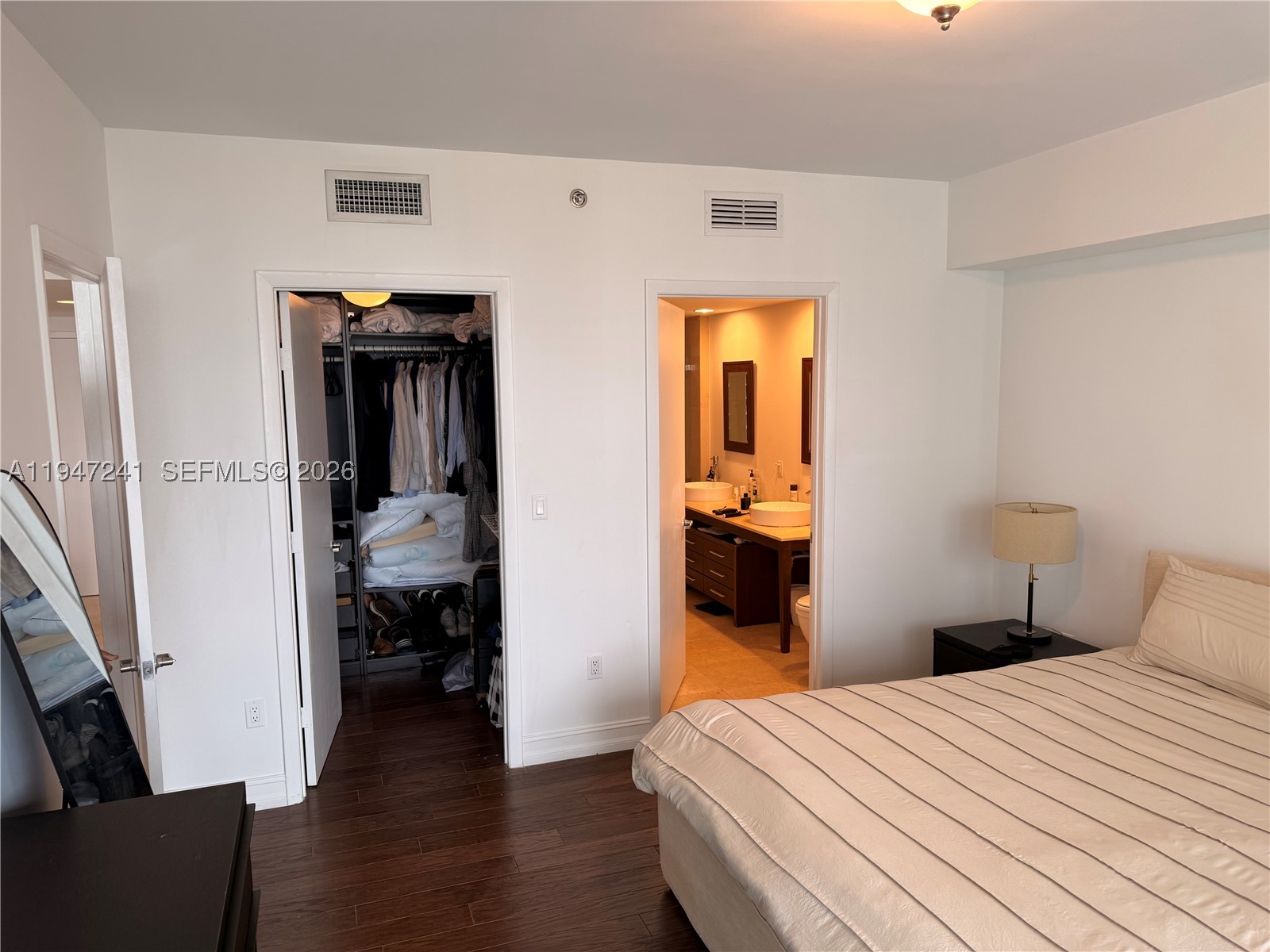 465 Brickell Ave 2906 Property Photo 13