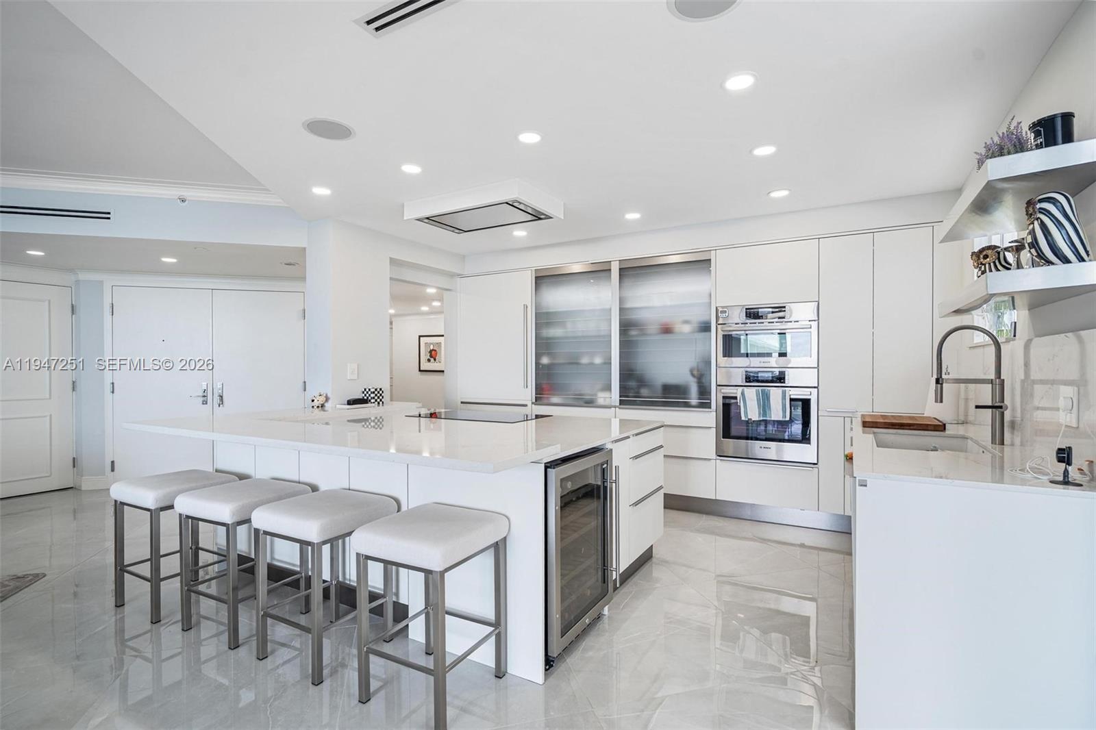 9559 Collins Ave S4-e Property Photo 11