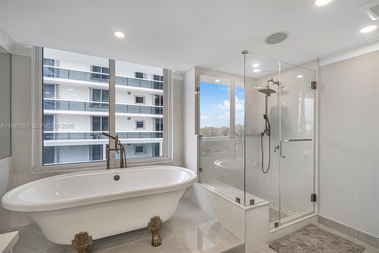 9559 Collins Ave S4-e Property Photo 19