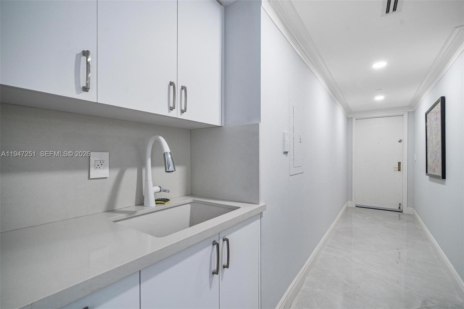 9559 Collins Ave S4-e Property Photo 27
