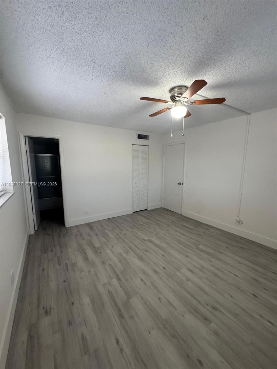 8051 S Colony Cir S 210 Property Photo 7