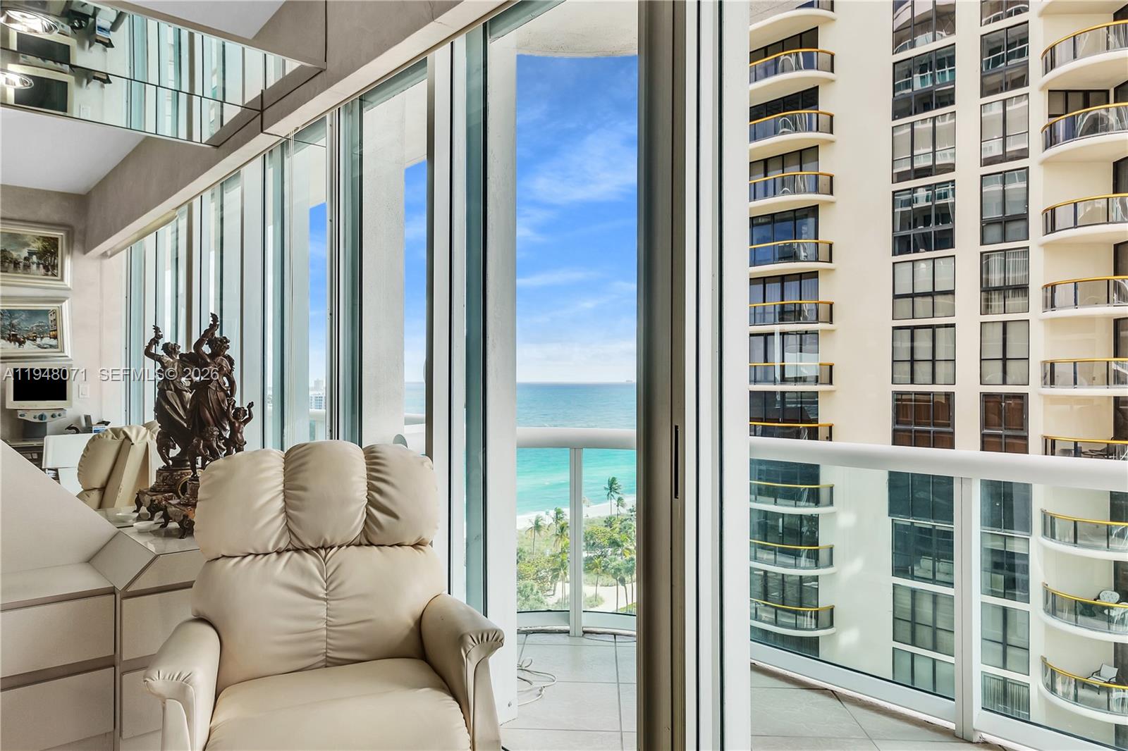10101 Collins Ave 11d +cabana Property Photo 27