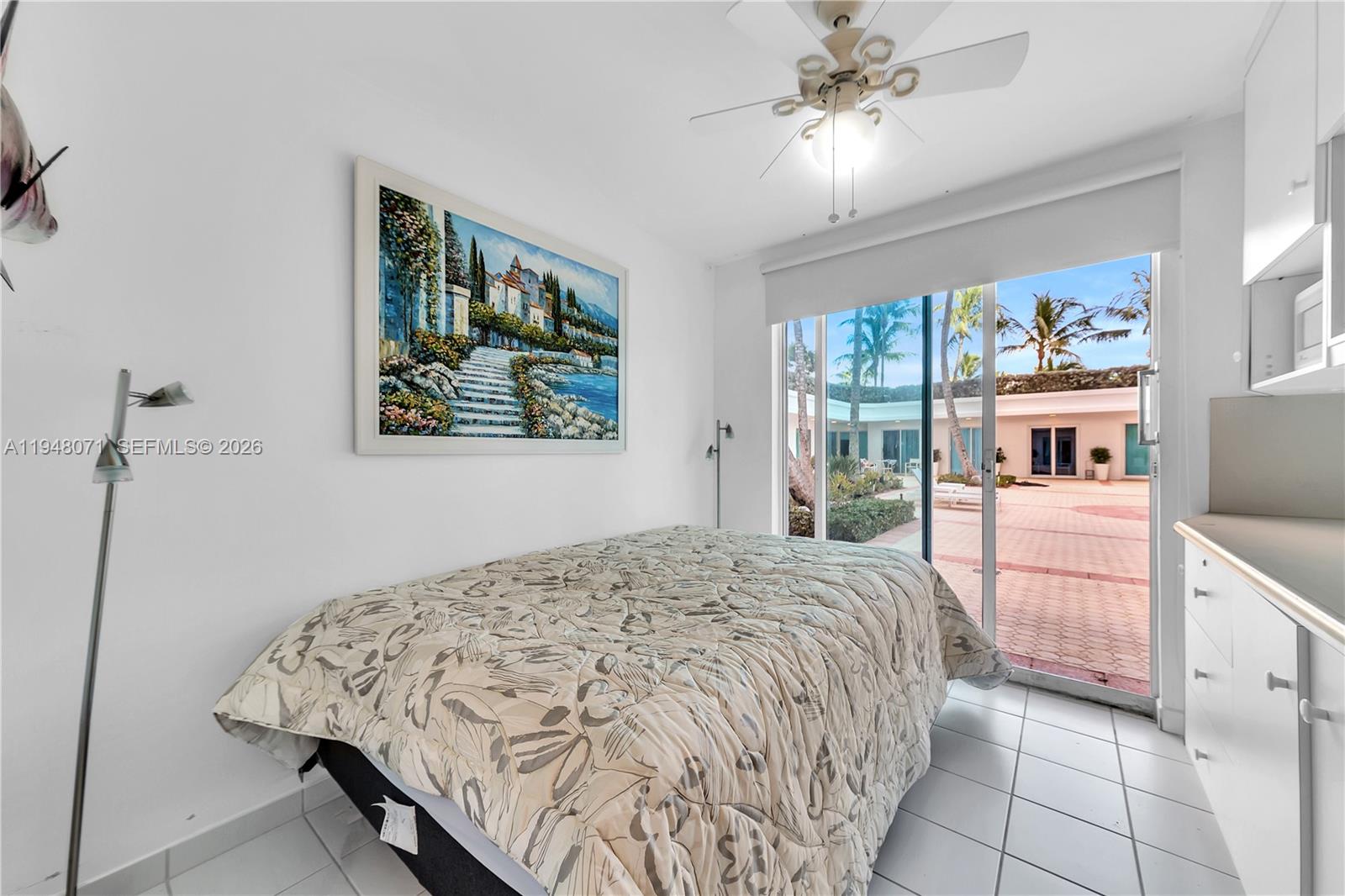 10101 Collins Ave 11d +cabana Property Photo 86