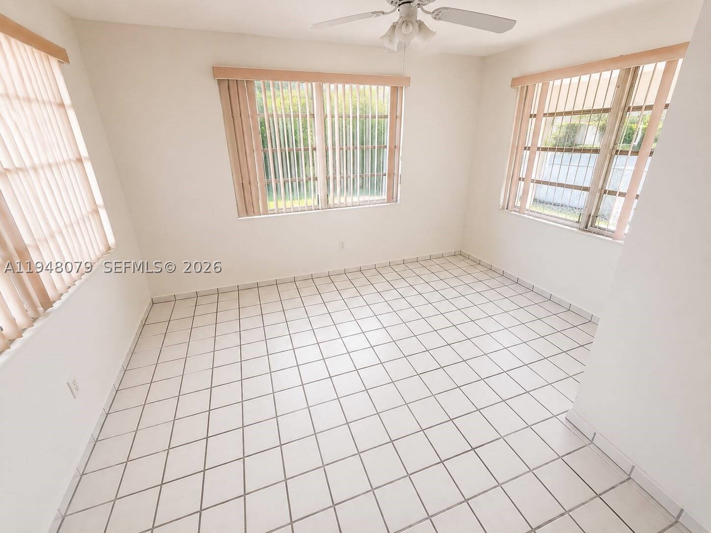 5181 Nw 5th St Property Photo 2