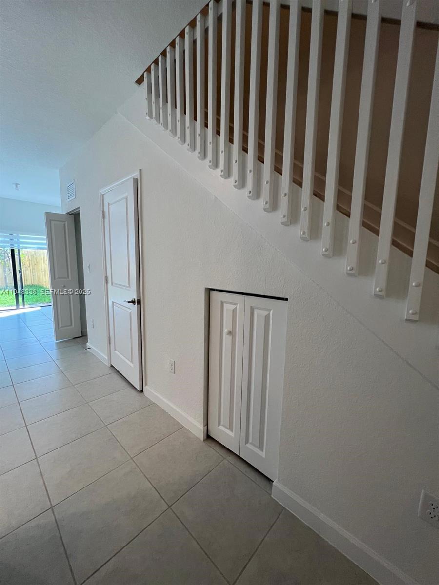 12908 Sw 233rd Ter Property Photo 7