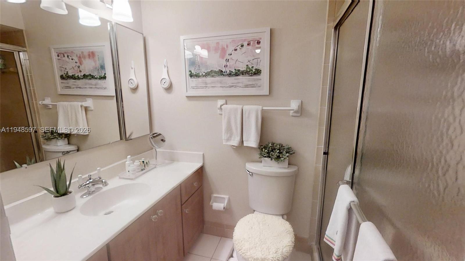 1527 Edgewater Circle Property Photo 15