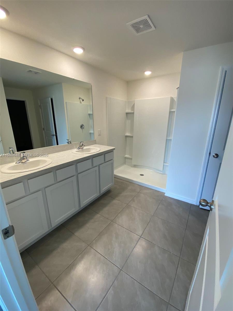8864 Sw 49th Circle Property Photo 29