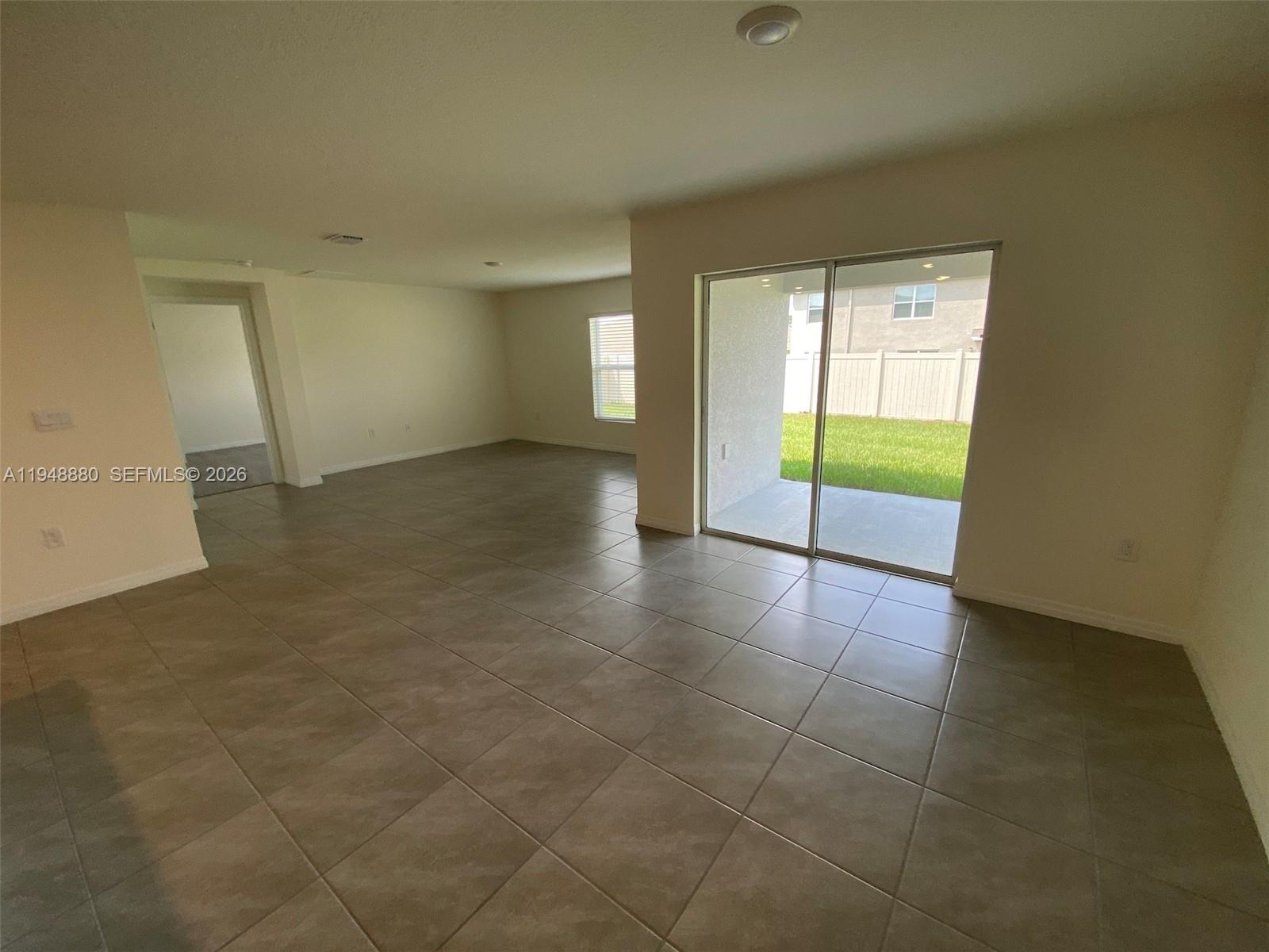 4961 Sw 88 Pl Property Photo 39