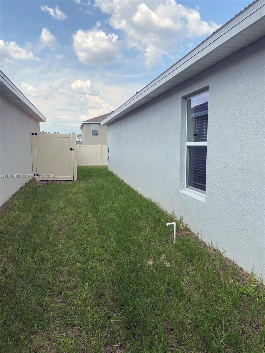 4961 Sw 88 Pl Property Photo 46