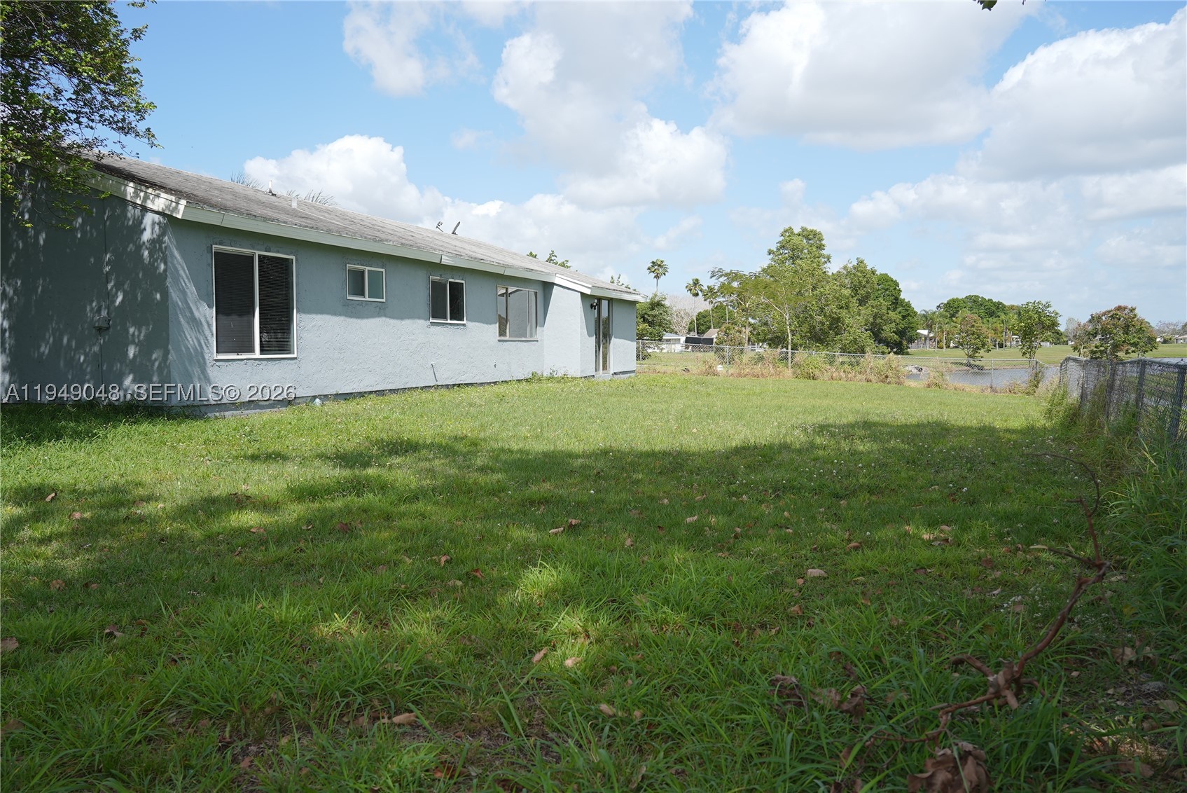 3311 Sw Ensley Ct Property Photo 4