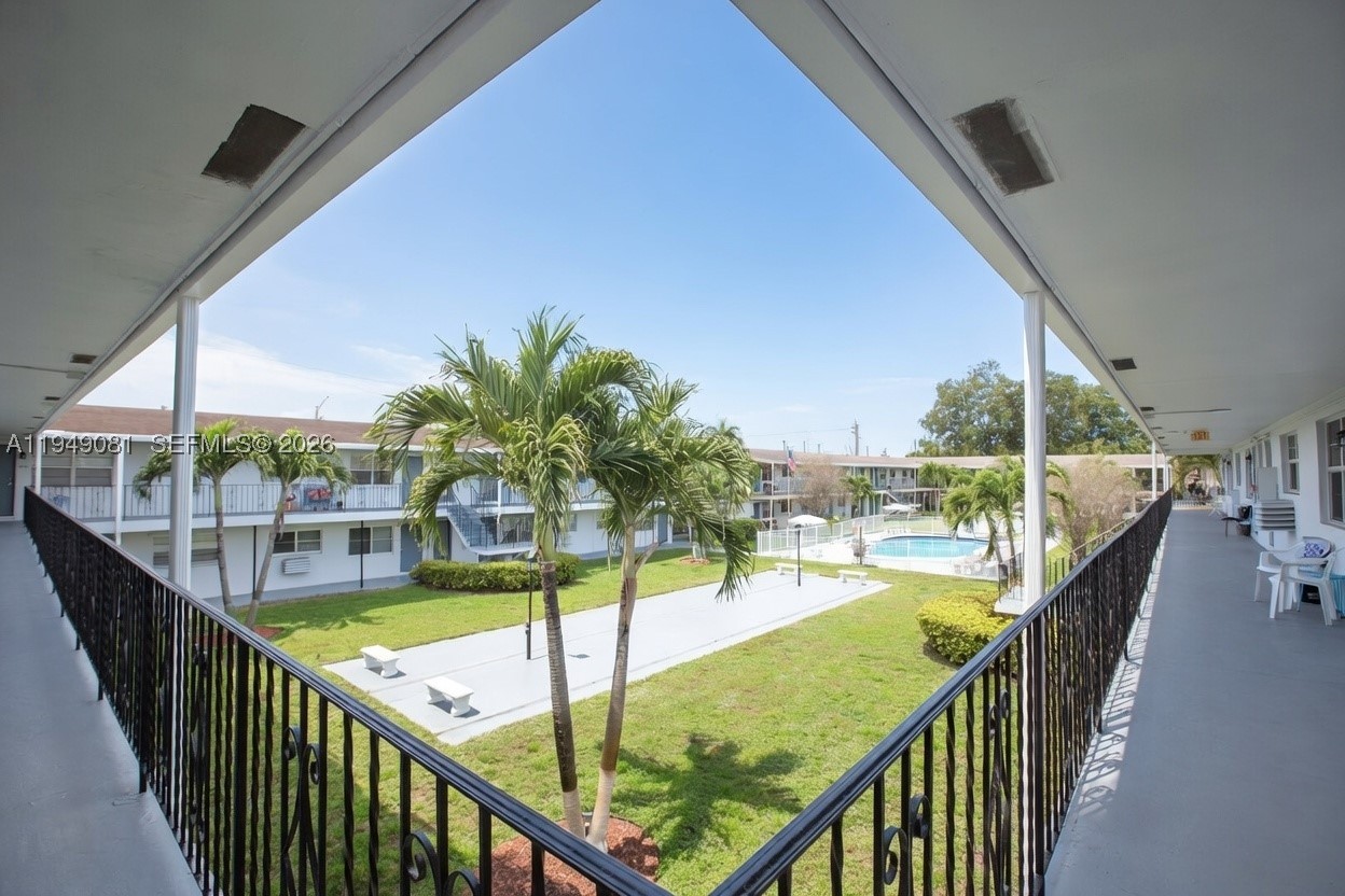 7401 Pines Blvd 222 Property Photo 10