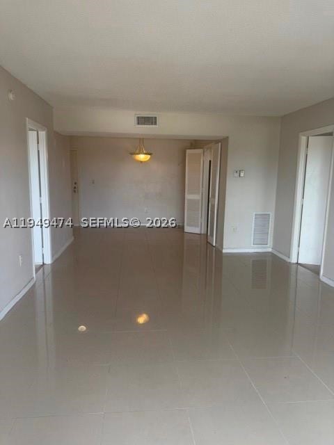 4164 Inverrary Dr 913 Property Photo 10