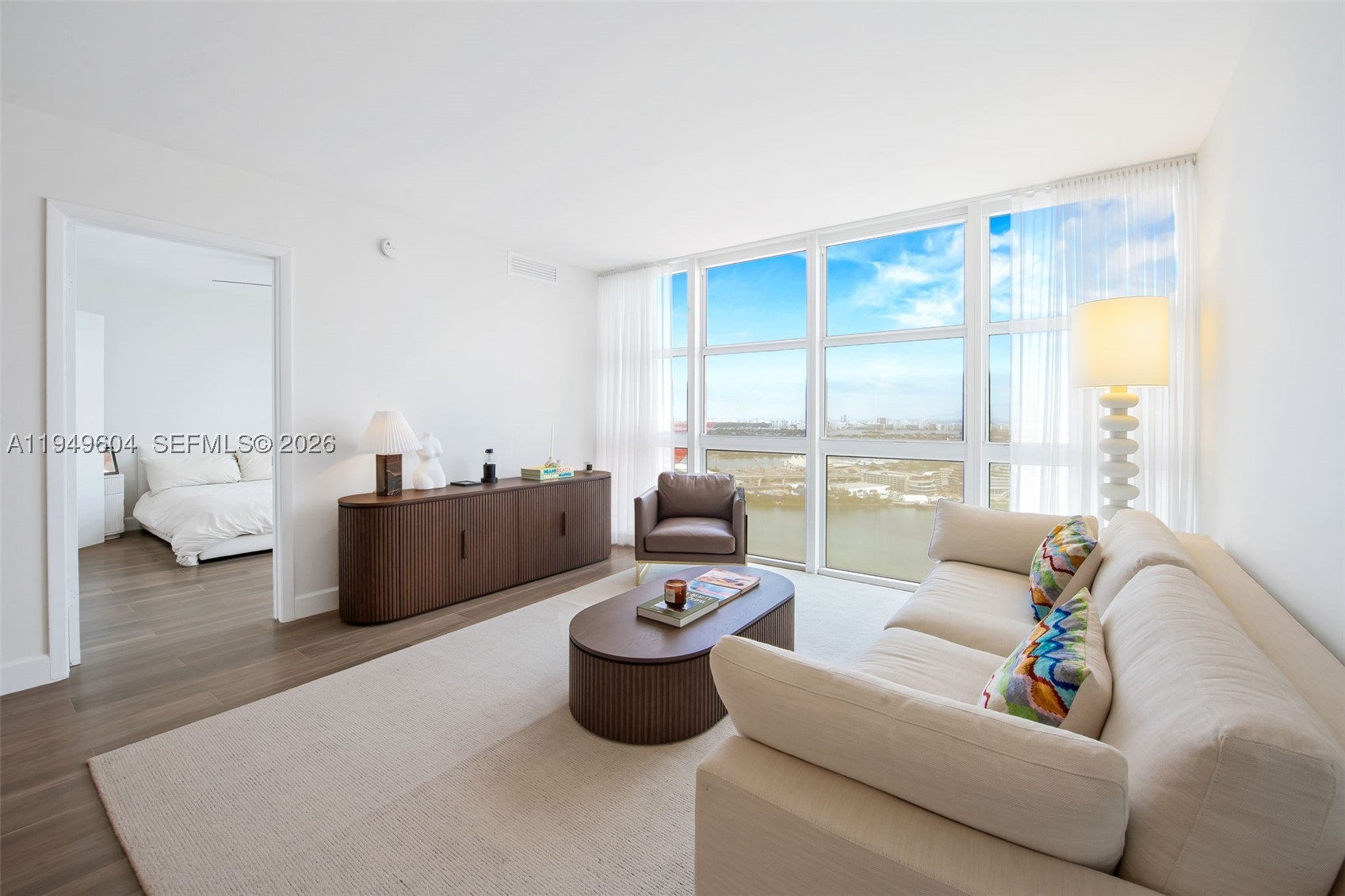50 Biscayne Blvd 3904 Property Photo 9