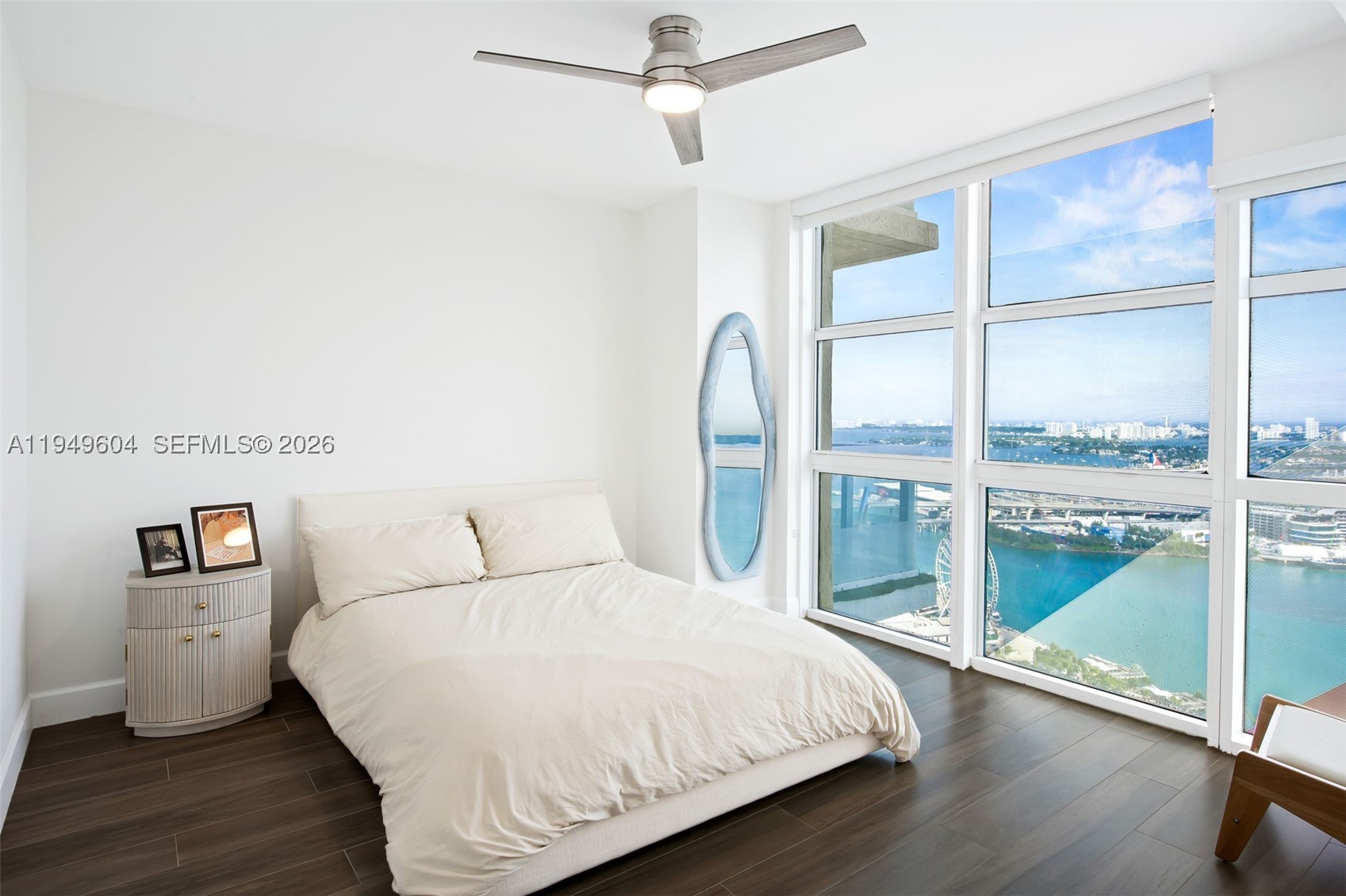 50 Biscayne Blvd 3904 Property Photo 17