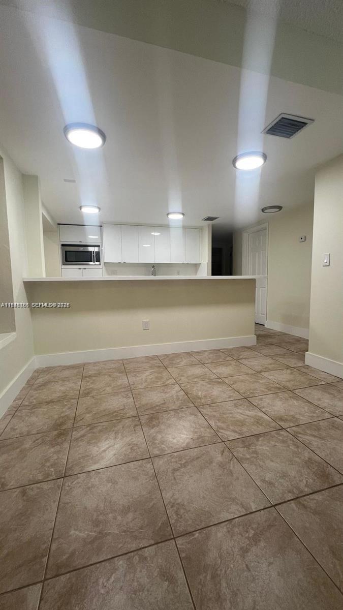 1251 Little River Dr Property Photo 4