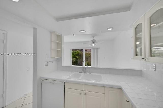 5555 N Ocean Blvd 20 Property Photo 8