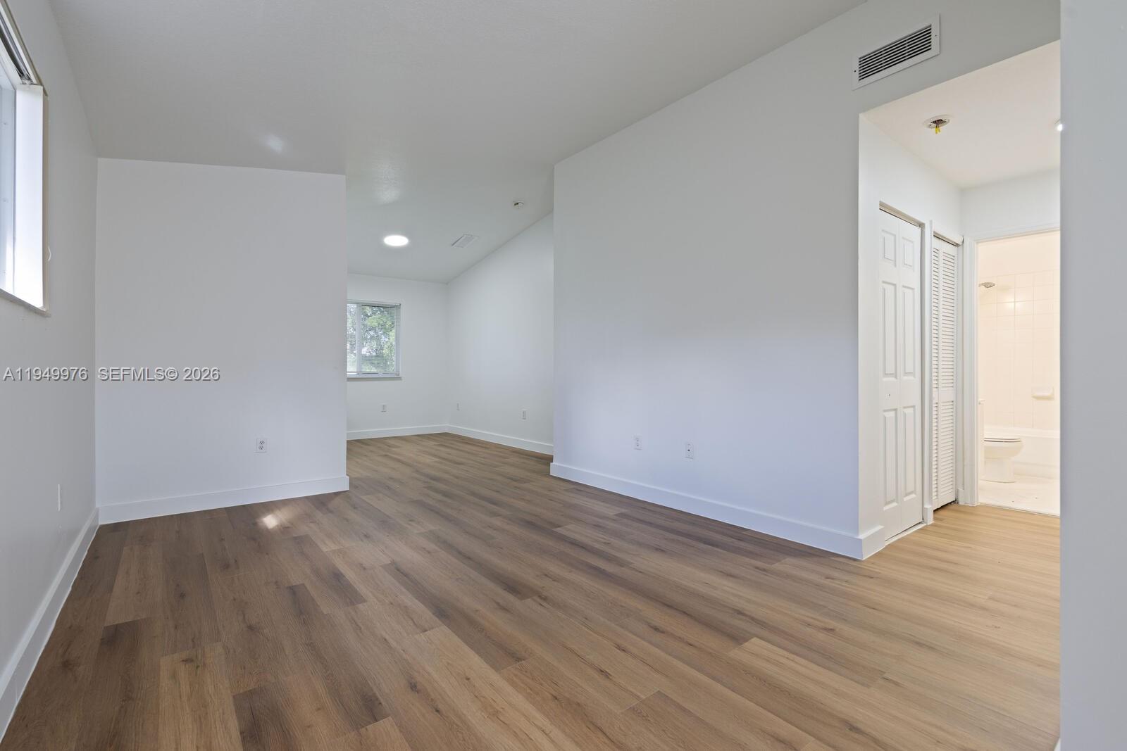990 Ne 33rd Ter 201 Property Photo 4