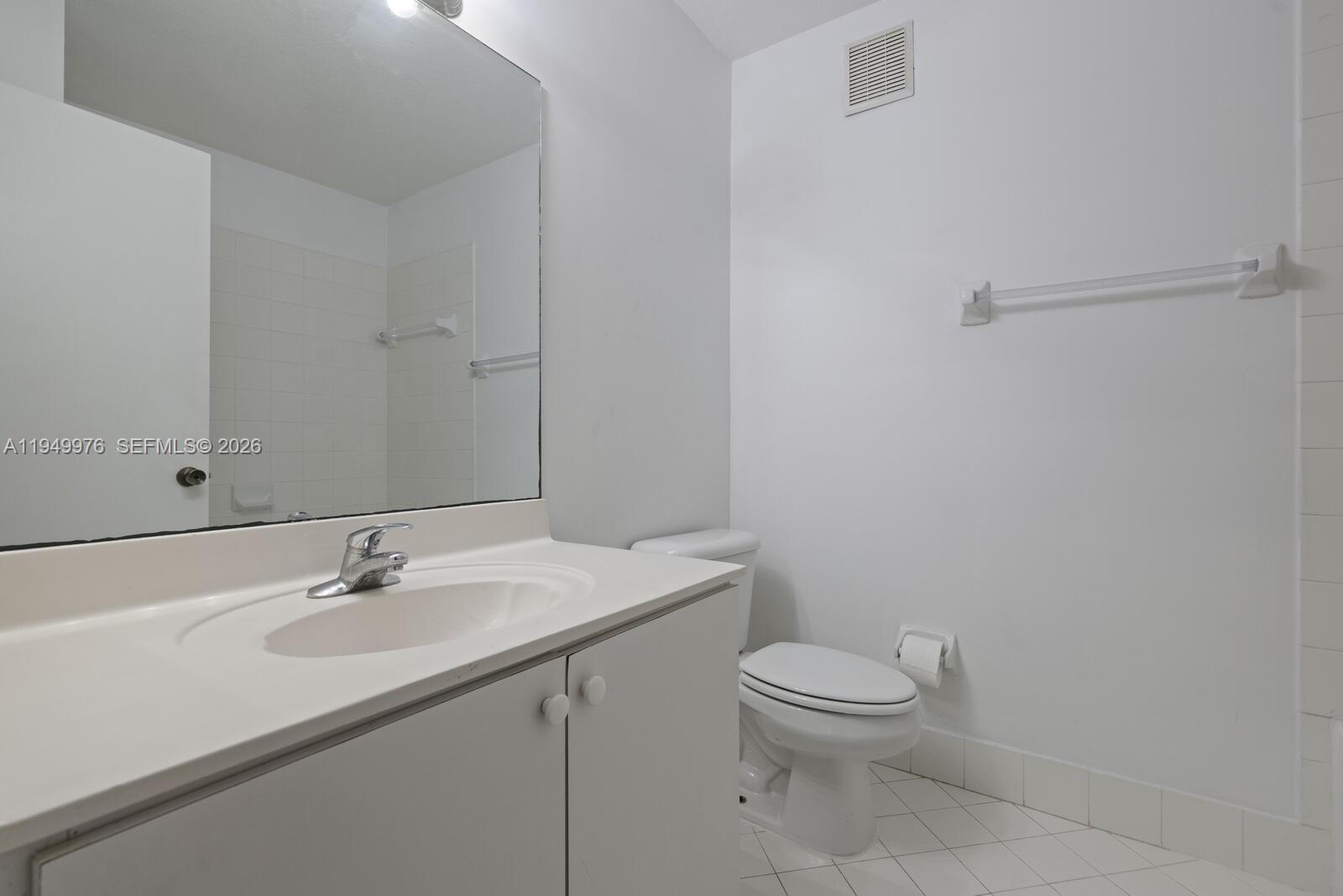 990 Ne 33rd Ter 201 Property Photo 9
