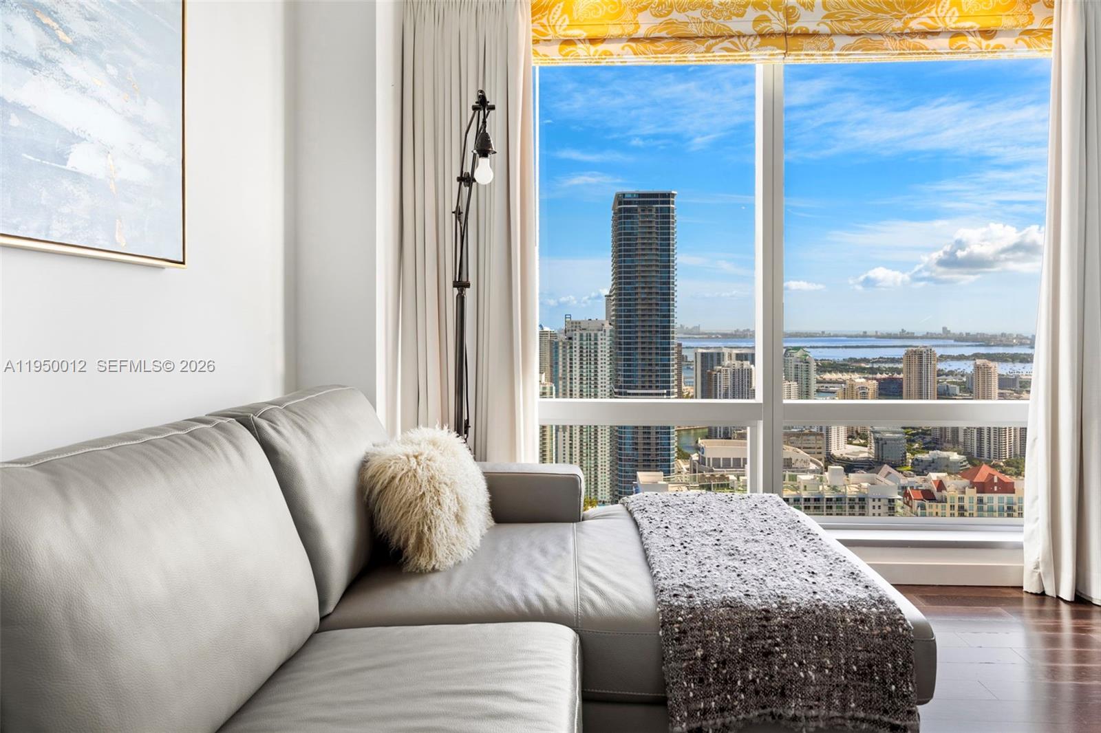 1425 Brickell Ave 58e Property Photo 39