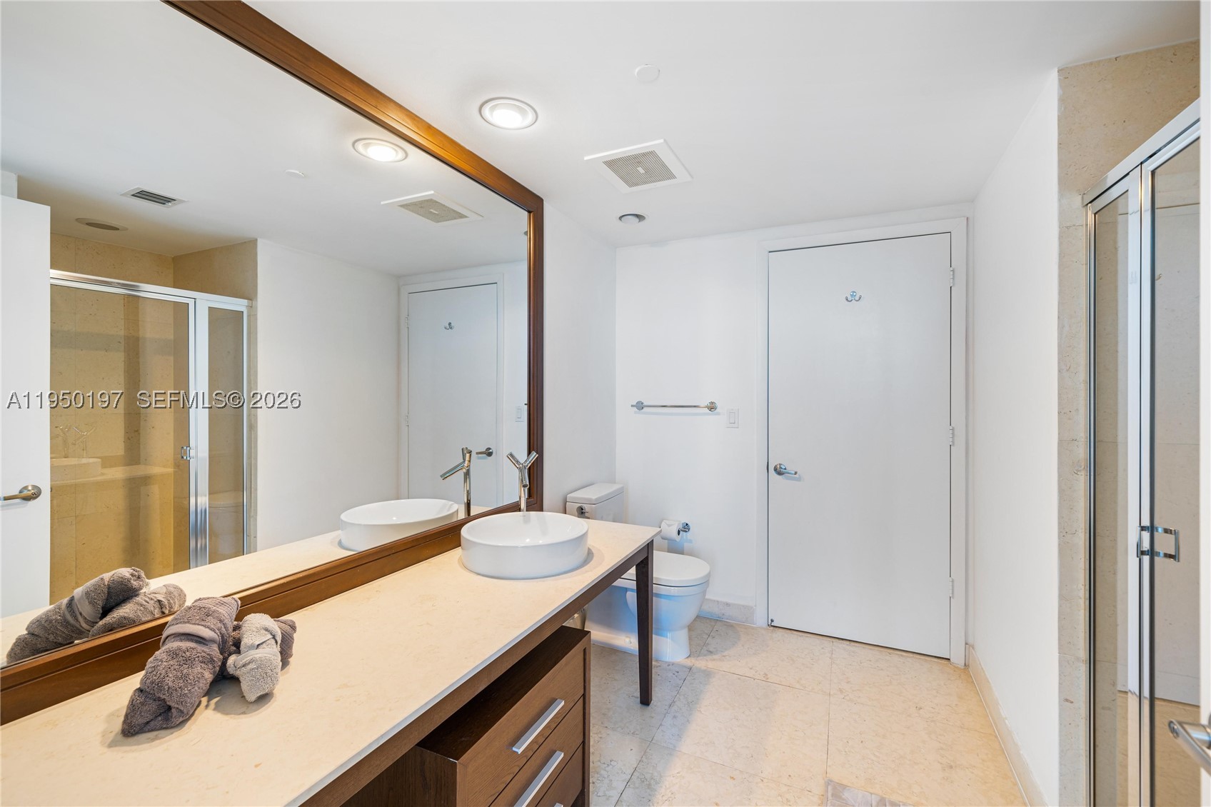 495 Brickell 5705 Property Photo 20