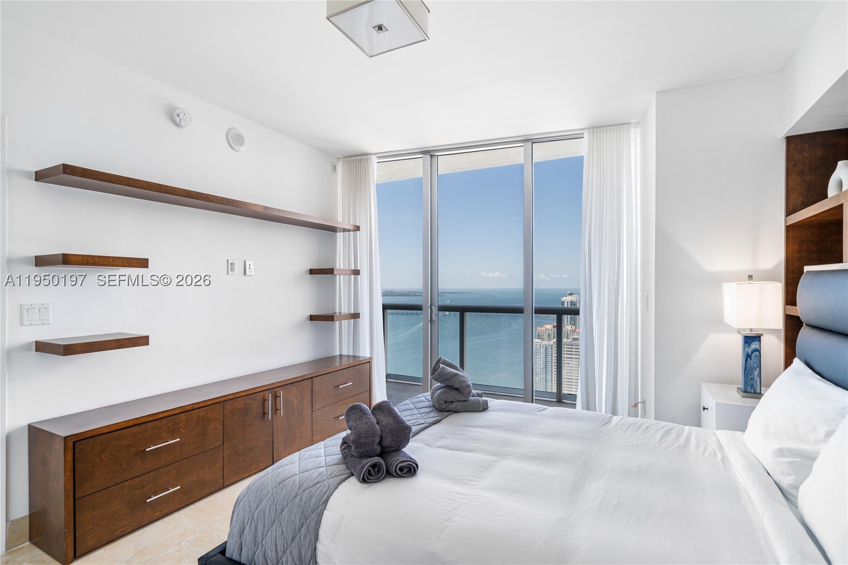 495 Brickell 5705 Property Photo 22