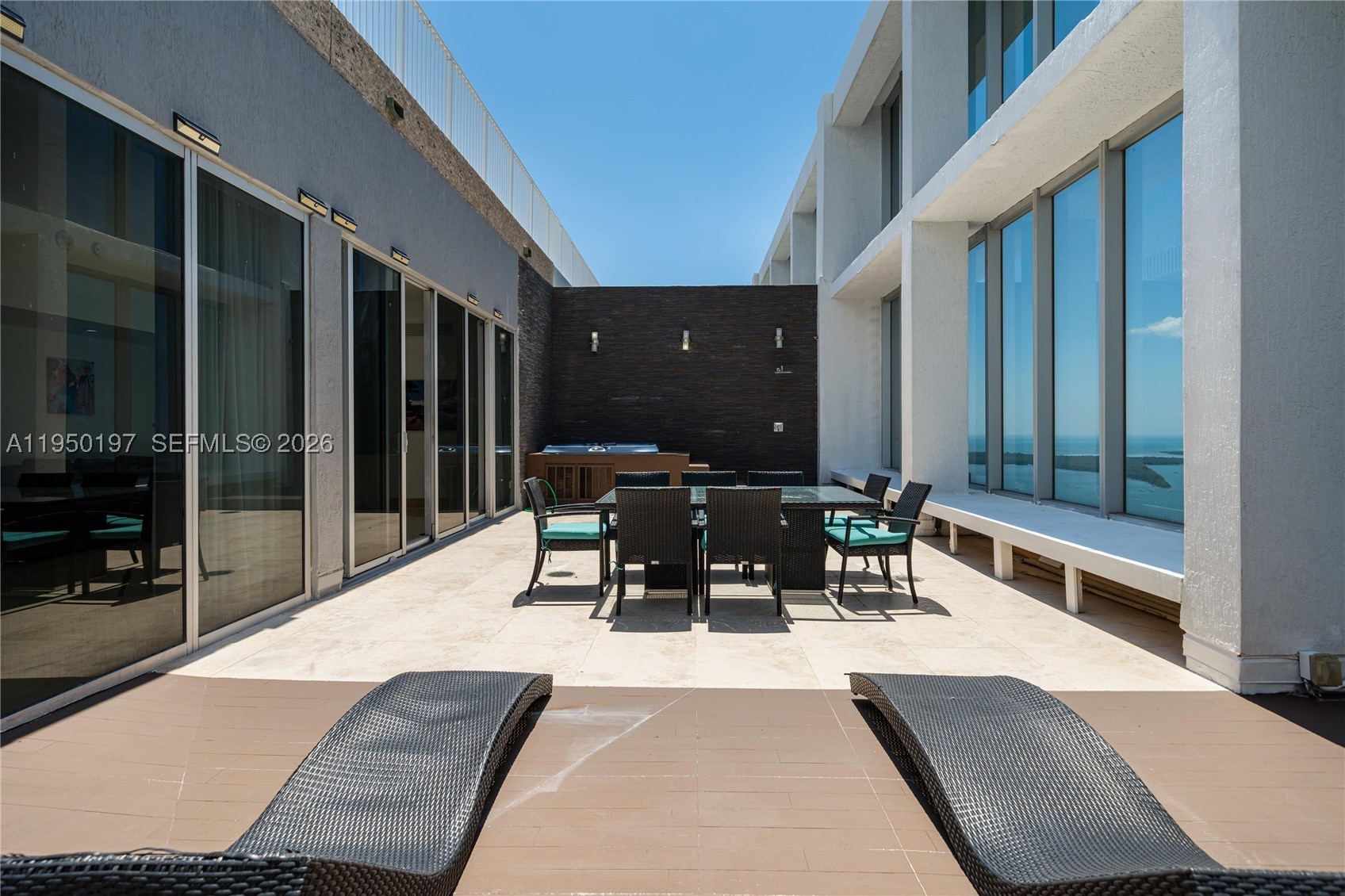 495 Brickell 5705 Property Photo 25
