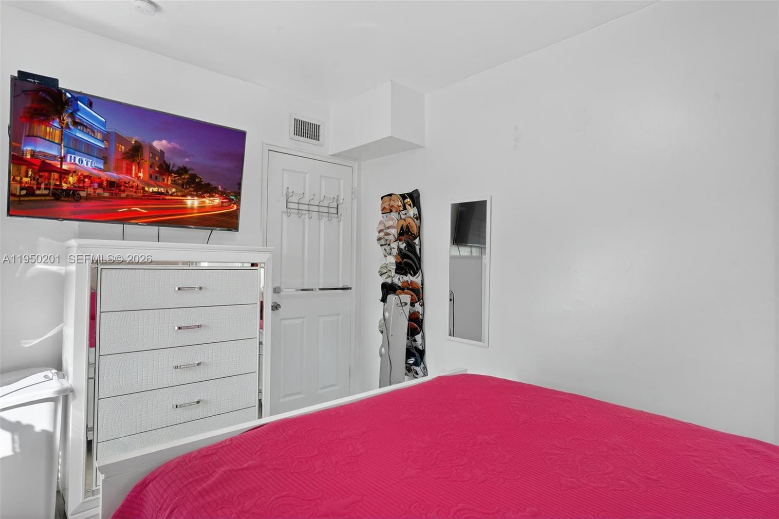 1240 Sharazad Blvd Property Photo 11