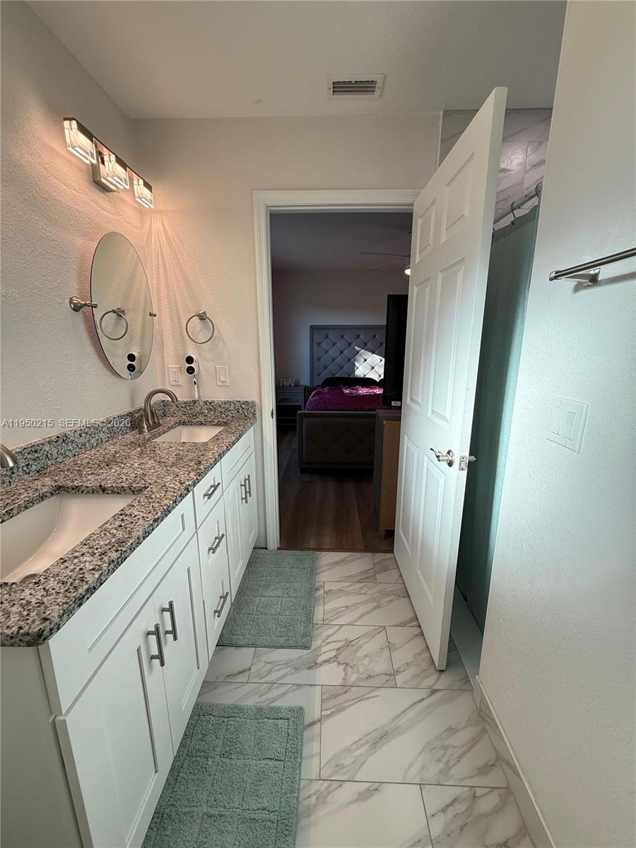 4103 Loretto Ave Property Photo 9