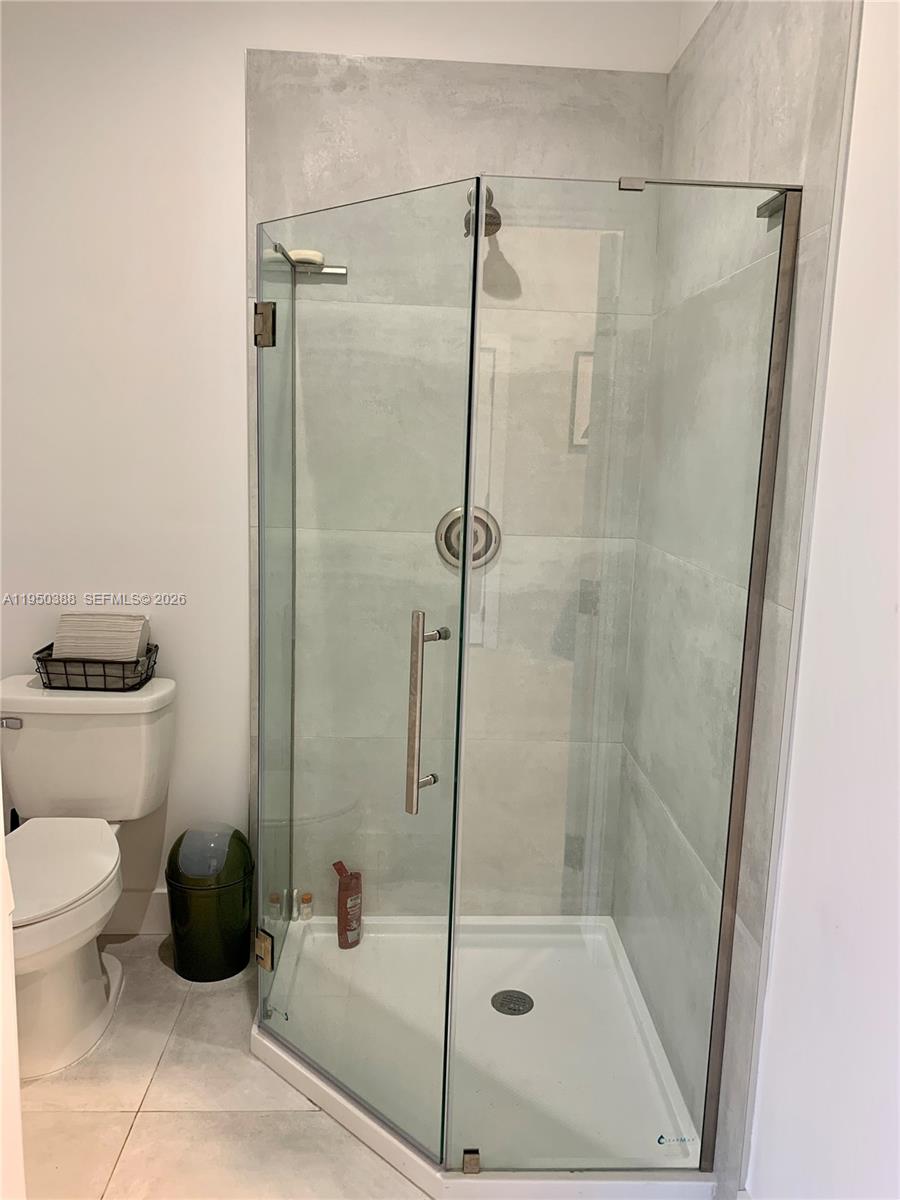 A11950388 Property Photo 34