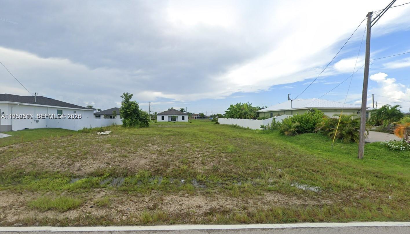 1718 N Nelson Rd Property Photo 2