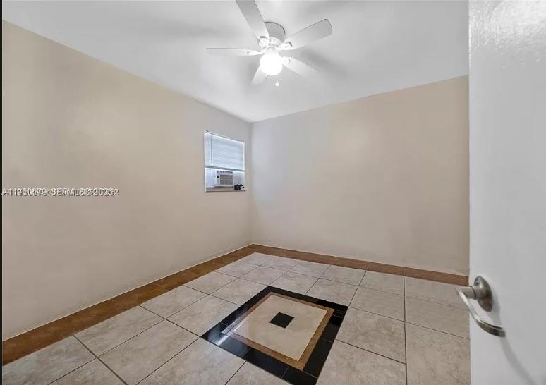 1500 Nw 69th Ter Property Photo 6