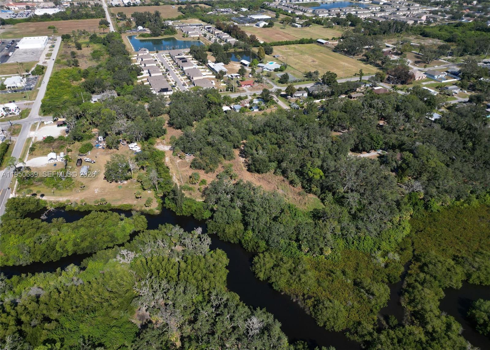 301 E Shell Point Road #77 Property Photo 11