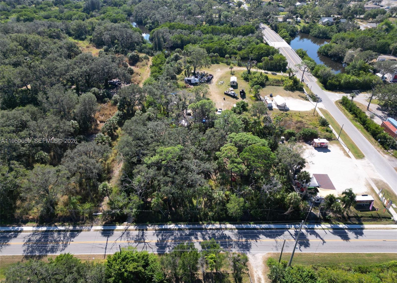 301 E Shell Point Road #77 Property Photo 28
