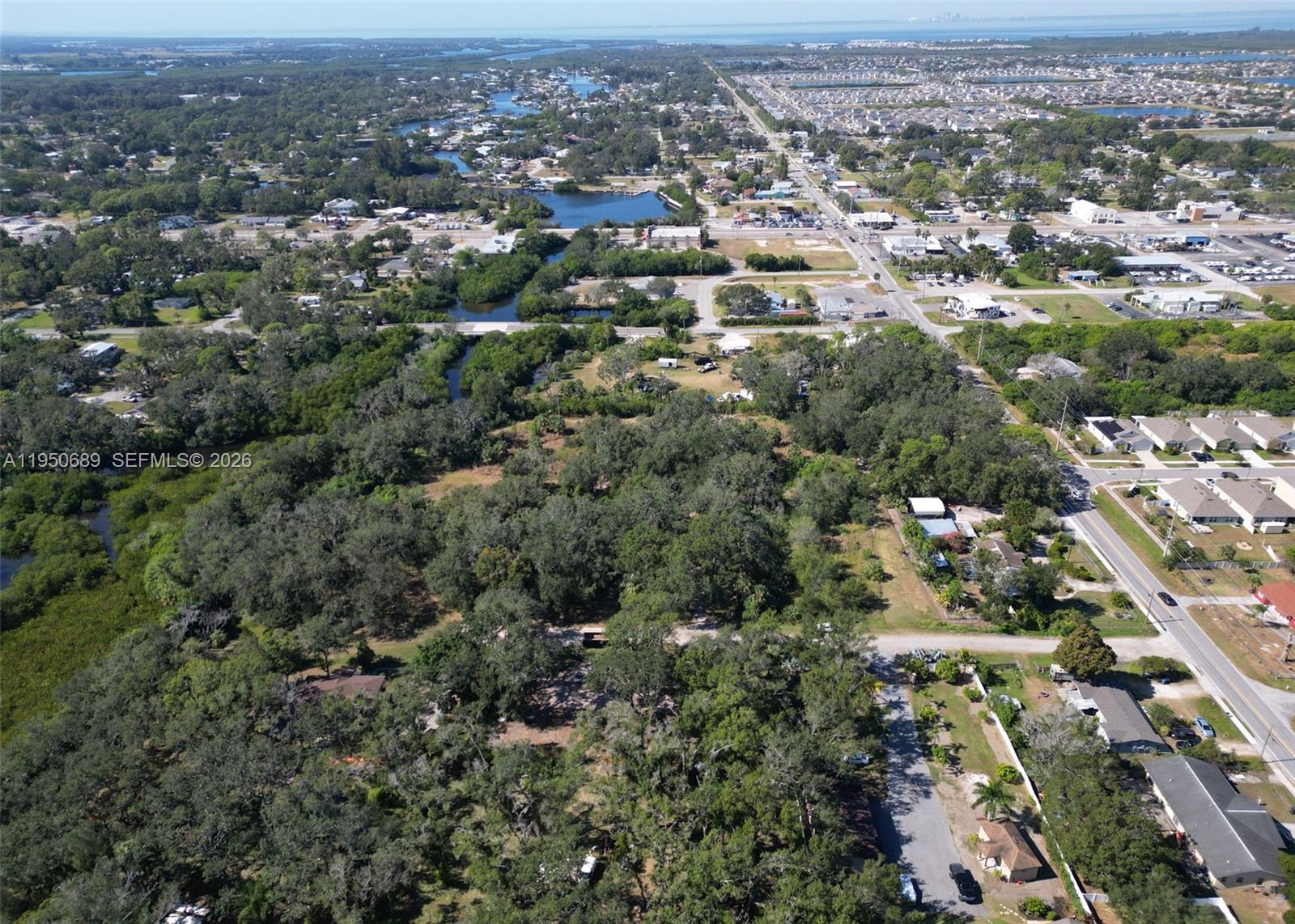 301 E Shell Point Road #77 Property Photo 32