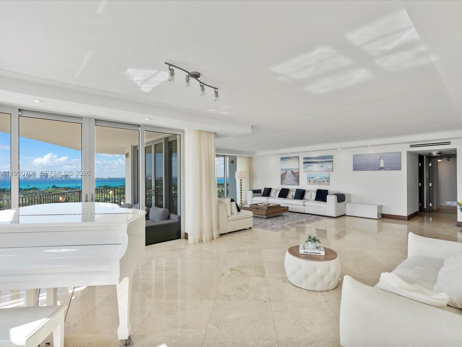 5660 Collins Ave 18A Property Photo 1
