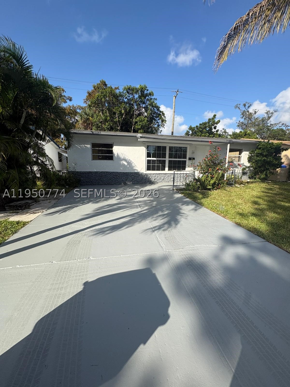 6311 Sw 8th St Property Photo 1