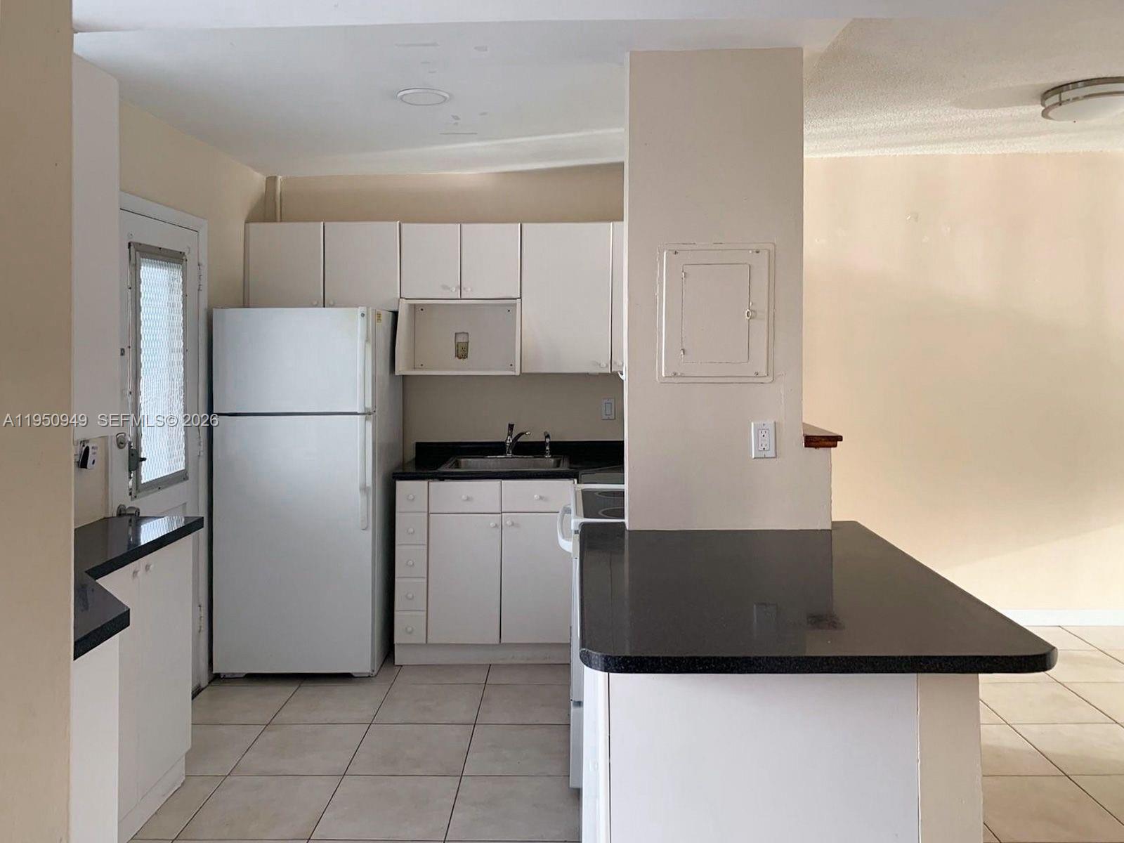 2855 Leonard Dr H404 Property Photo 5