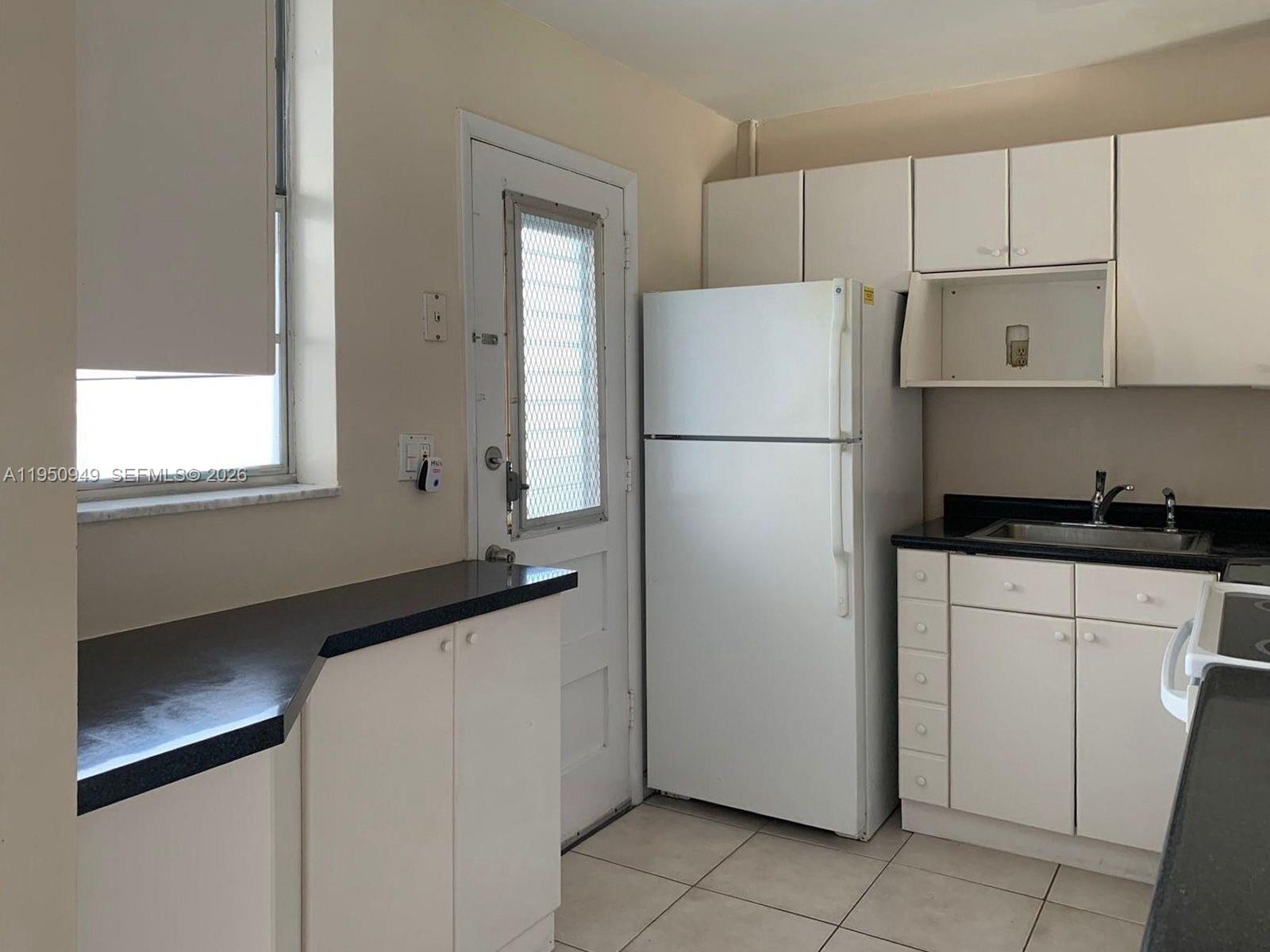 2855 Leonard Dr H404 Property Photo 6
